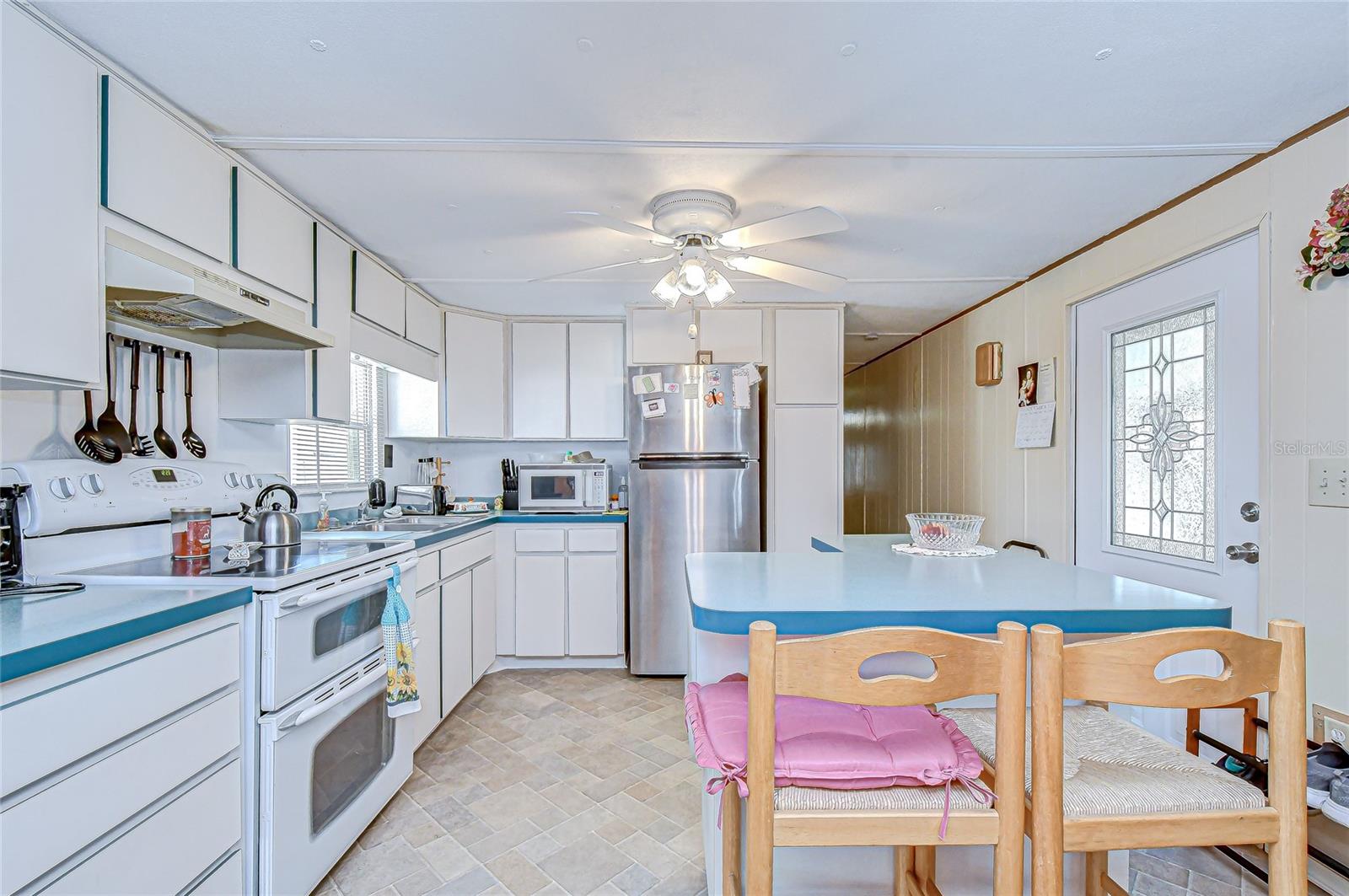 ZEPHYR SHORES - Residential