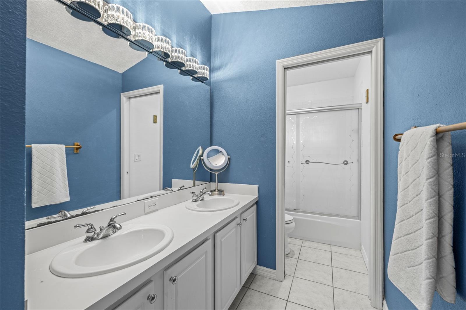 DEER CREEK - Residential