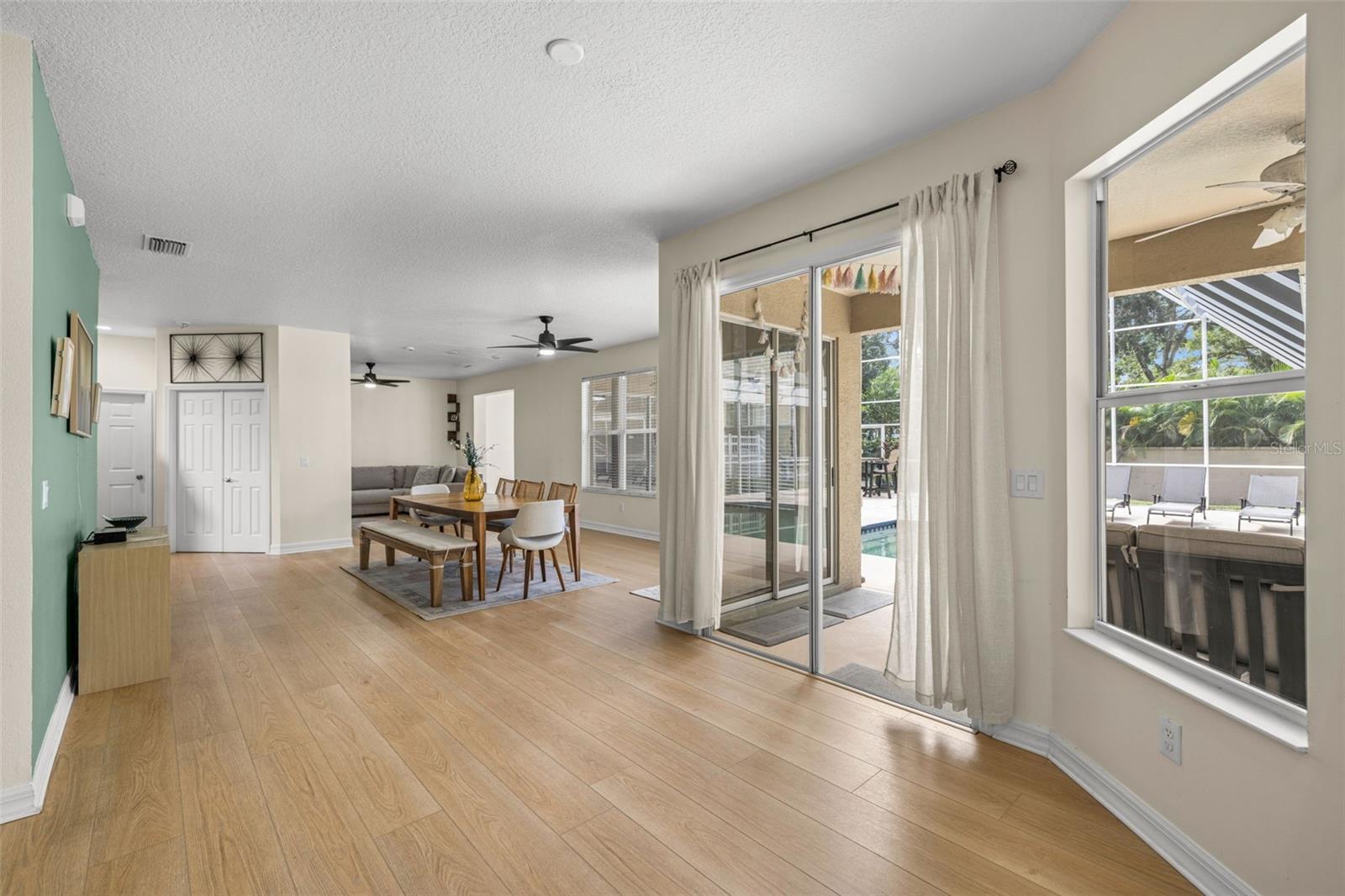DEER CREEK - Residential