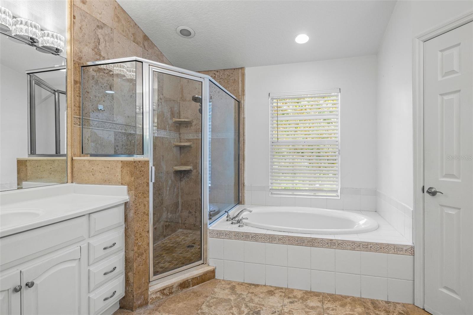 DEER CREEK - Residential