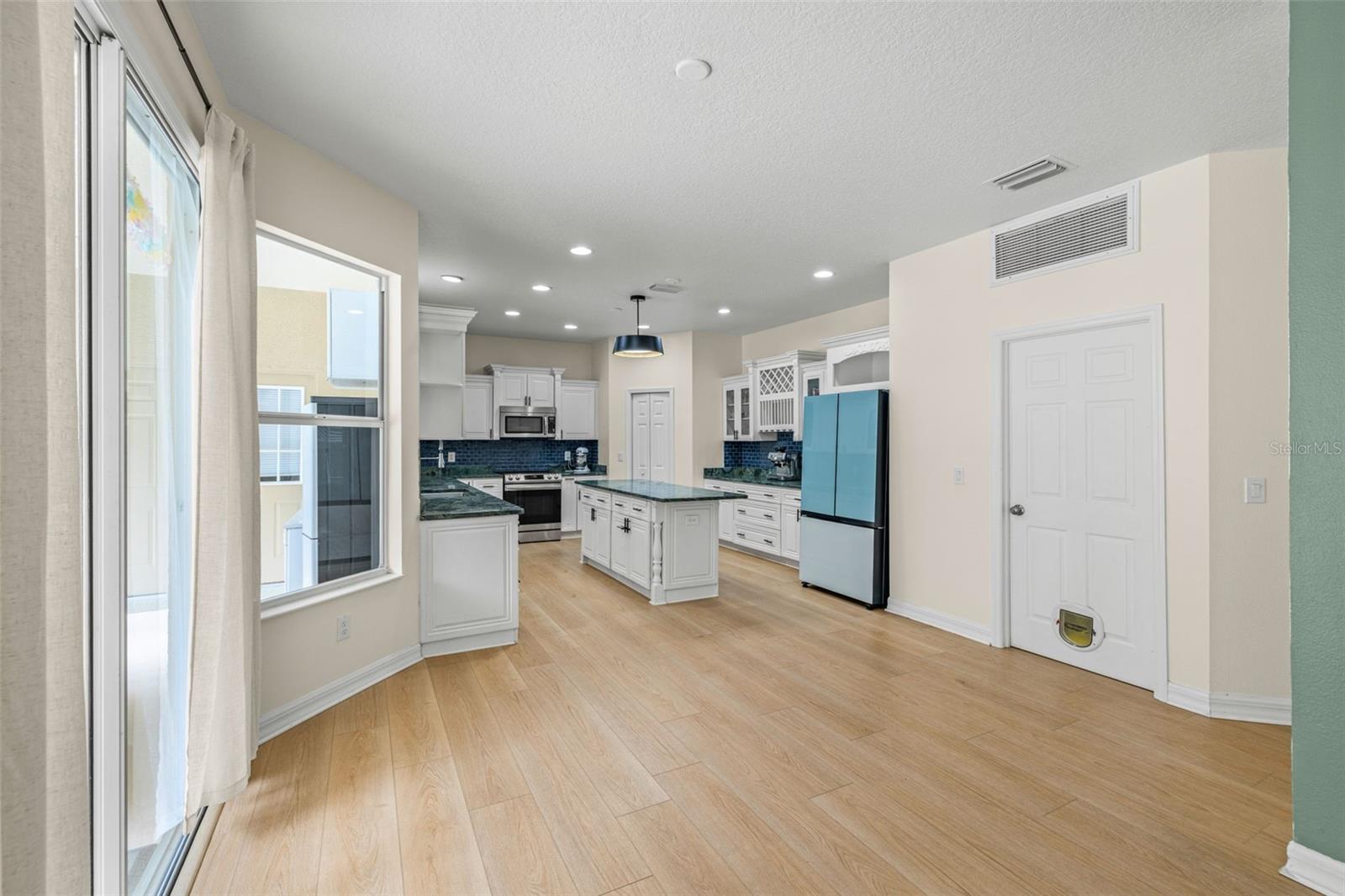 DEER CREEK - Residential
