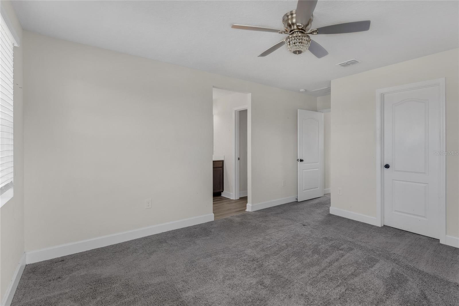 SEASONS AT HILLSIDE - Residential Lease