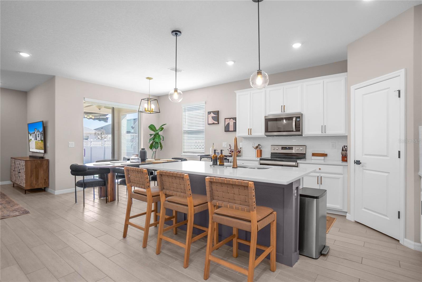 34382 EVERGREEN HILL COURT