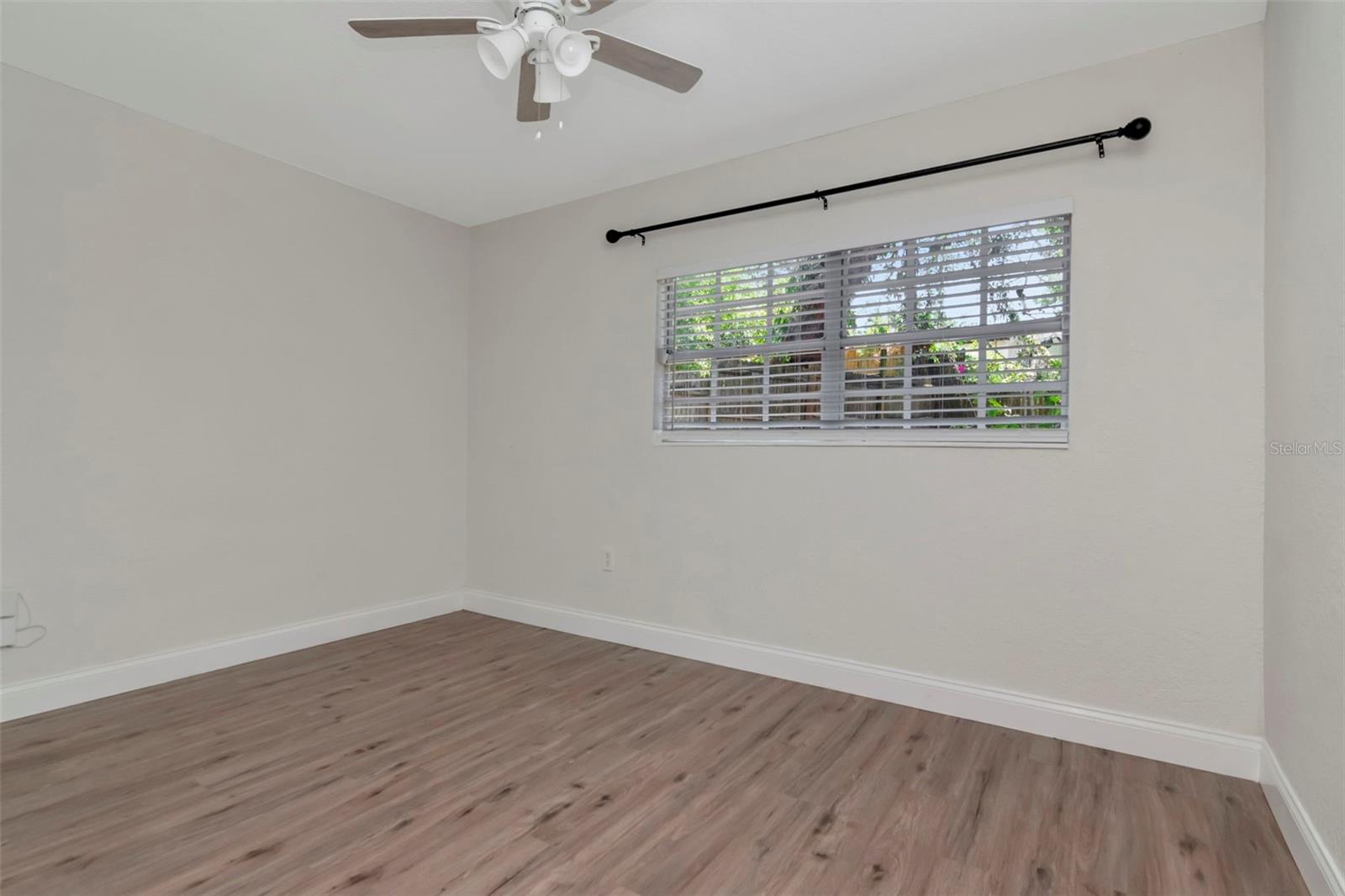SEMINOLE CREST - Residential