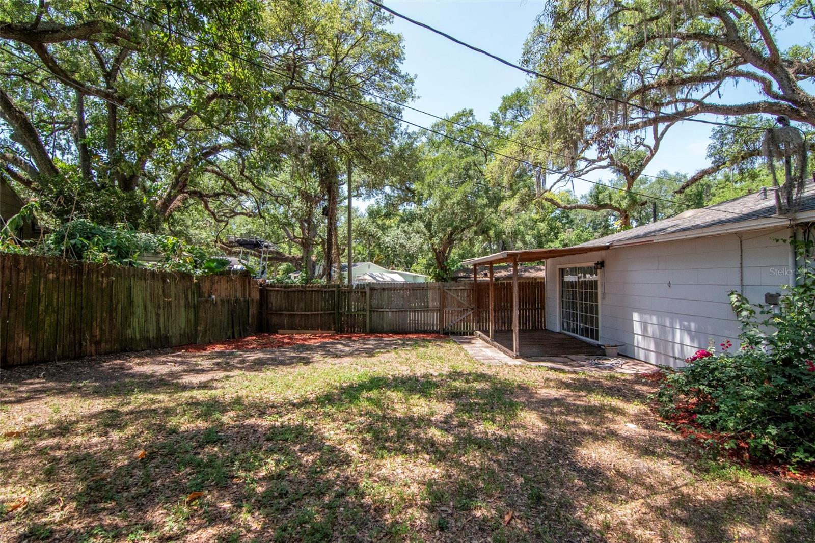 SEMINOLE CREST - Residential