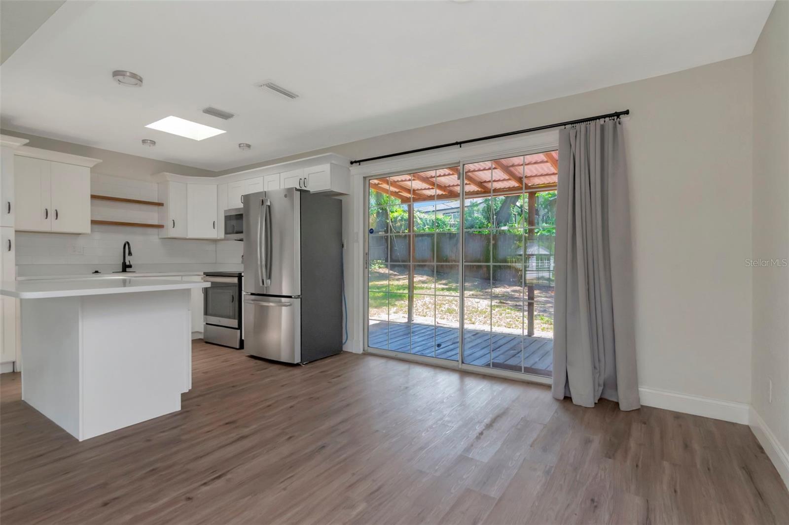 SEMINOLE CREST - Residential