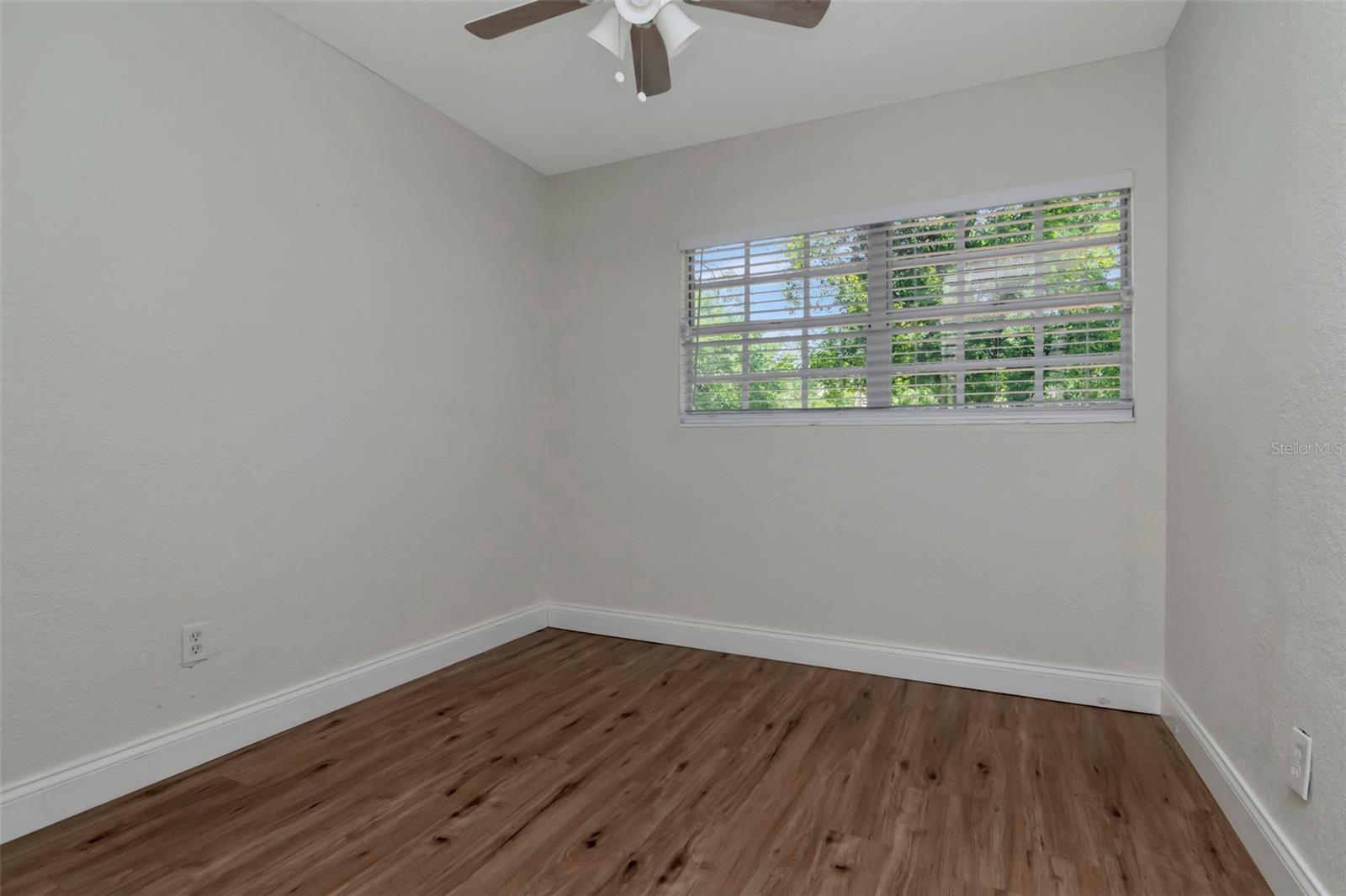 SEMINOLE CREST - Residential