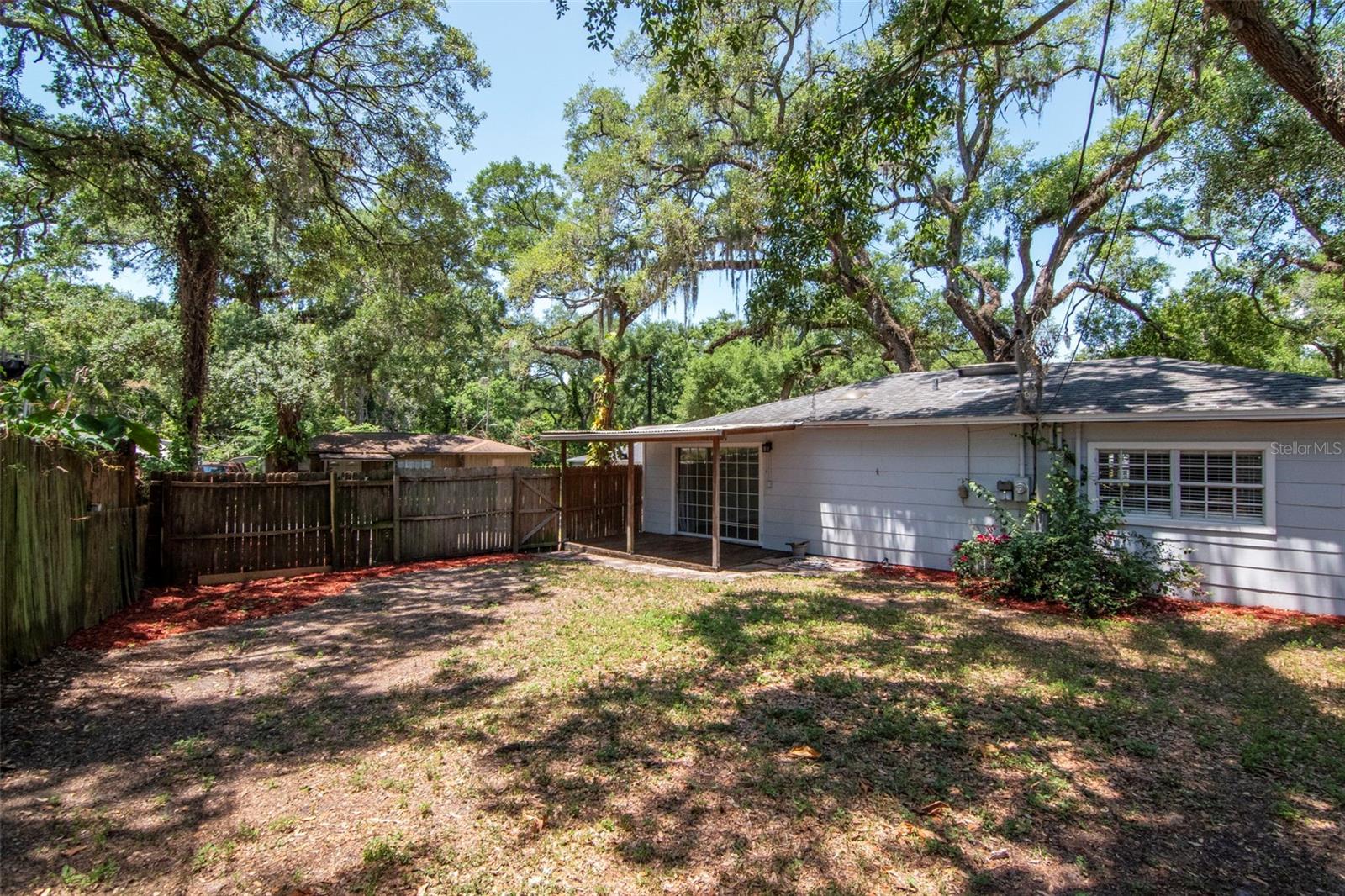 SEMINOLE CREST - Residential