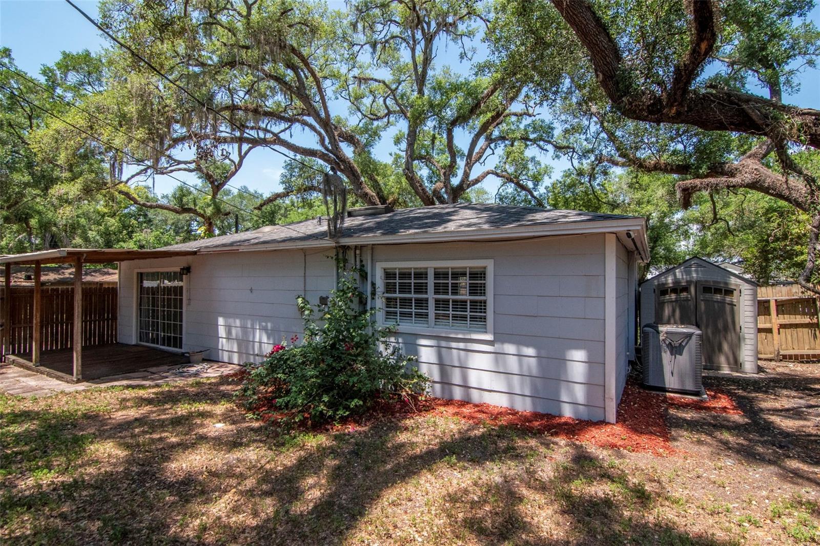SEMINOLE CREST - Residential