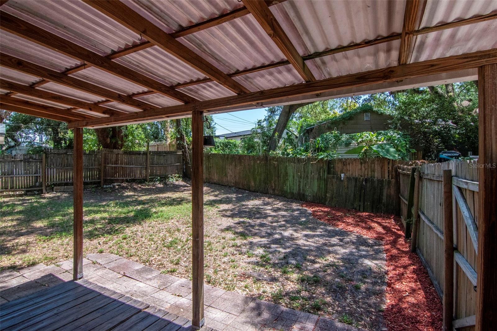 SEMINOLE CREST - Residential