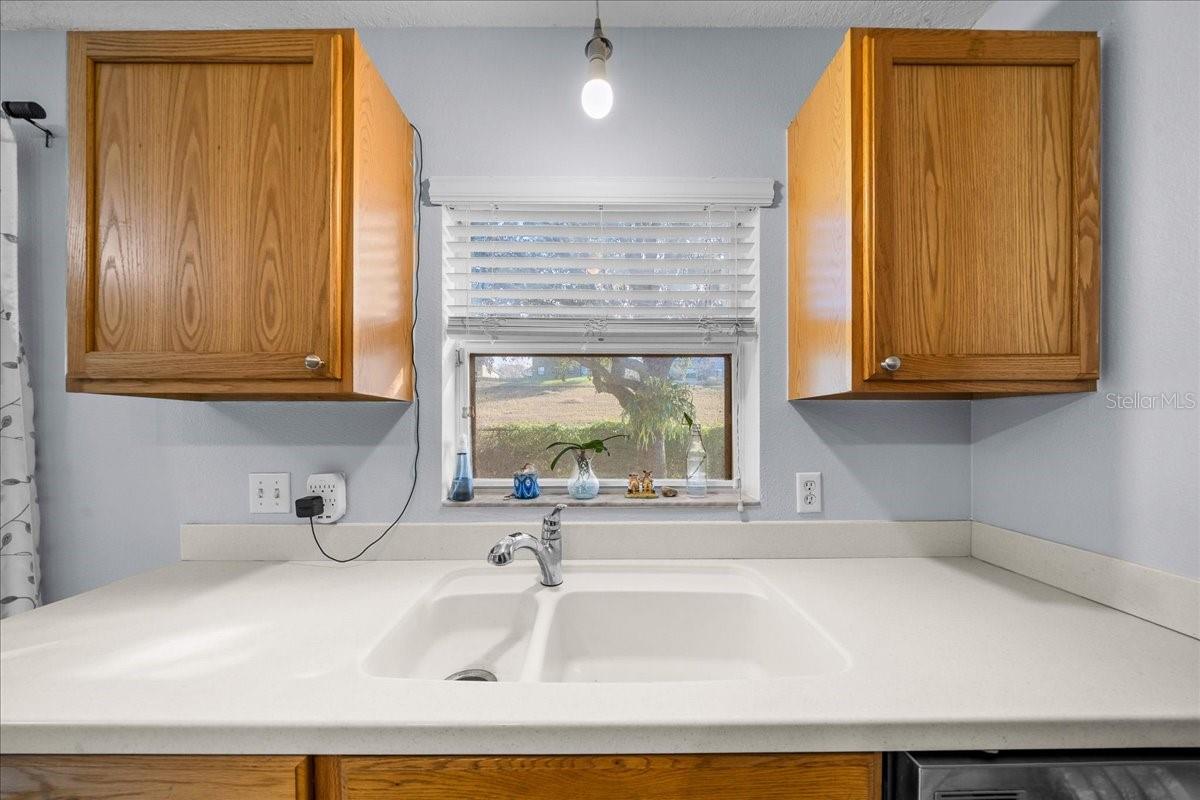 EUSTIS HILLCREST AT LAKE NETTIE - Residential