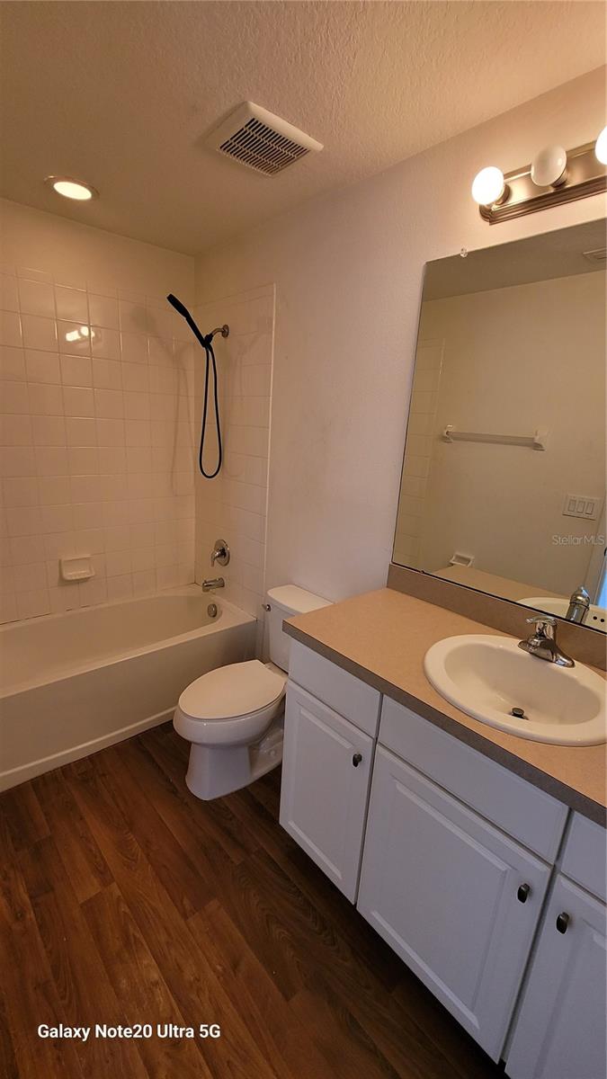 OAK CREEK PARCEL 2 UNIT 2A LOT 2 BLOCK 62 - Residential