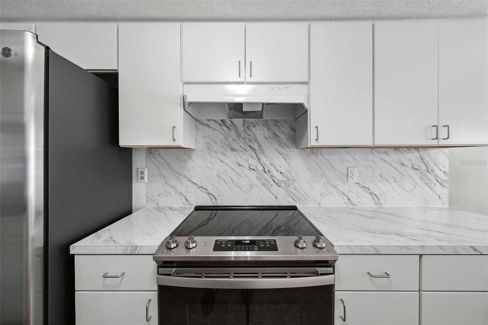 PARKSIDE VILLAGE - Residential