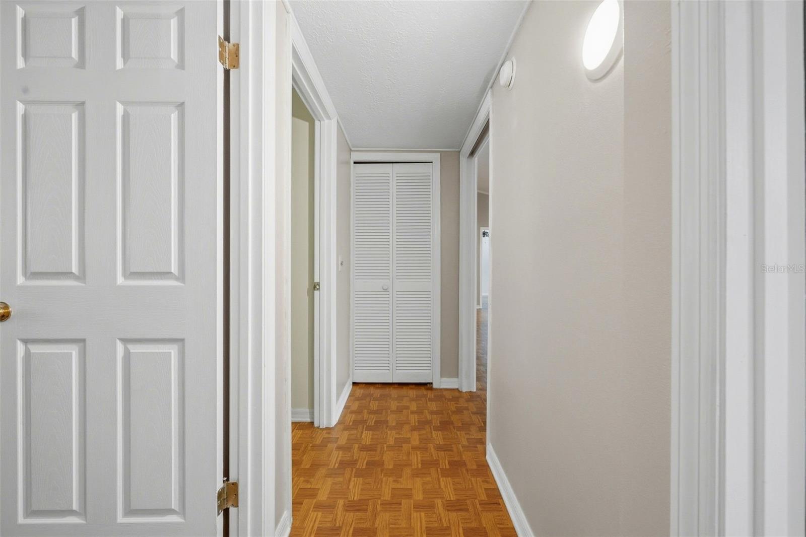 PARKSIDE VILLAGE - Residential