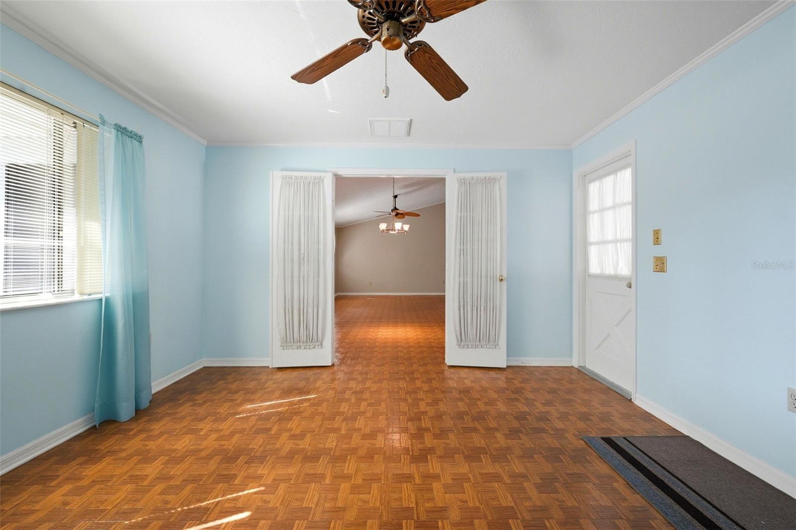 PARKSIDE VILLAGE - Residential