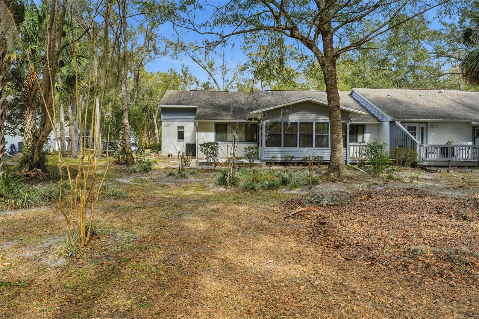 PARKSIDE VILLAGE - Residential