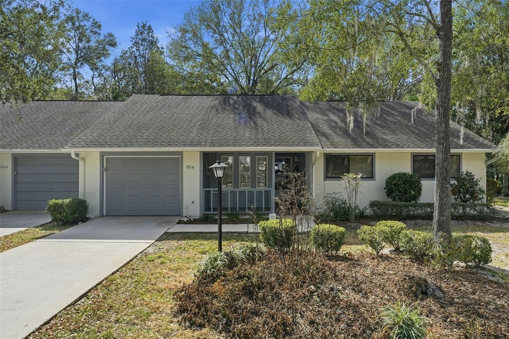 Photo of 554 W Cherry Laurel Court, Beverly Hills, FL 34465 (MLS # OM718320)