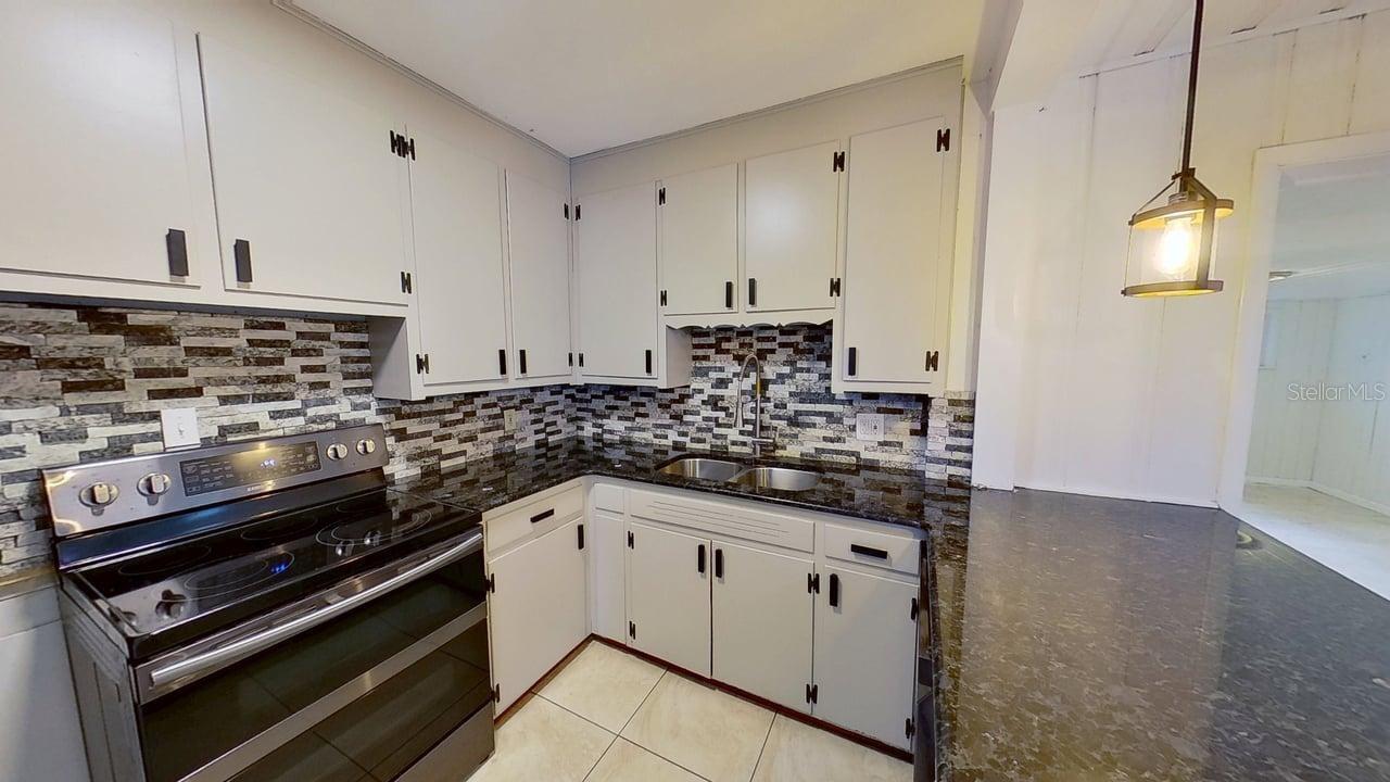 GARDEN MANOR SEC 1 - Residential Lease