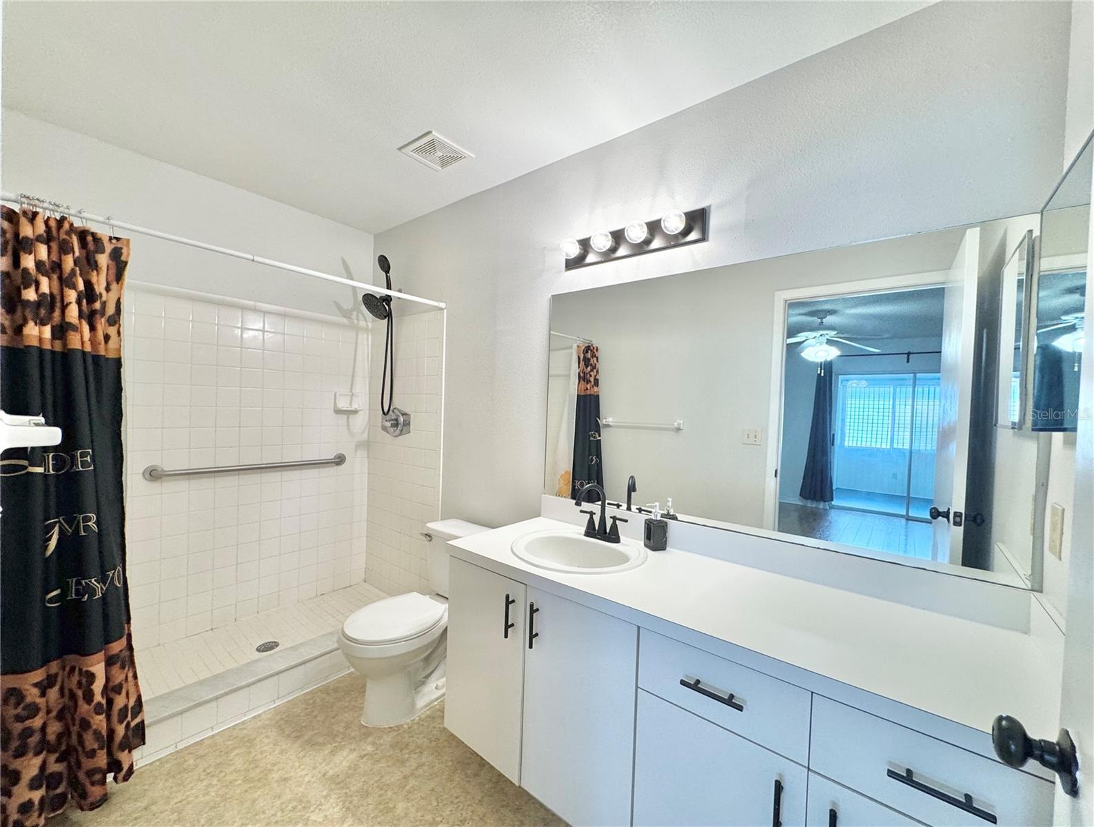 WINTER RIDGE CONDO - Residential Lease