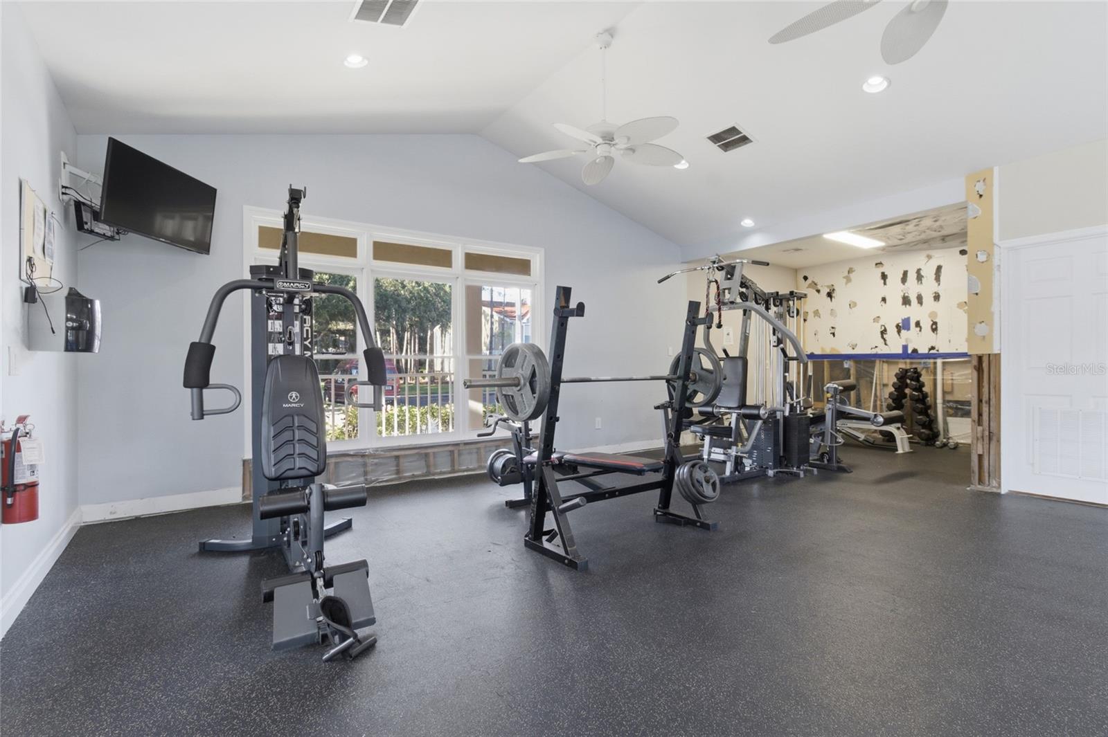 THE HIGHLANDS AT HUNTERS GREE - Residential