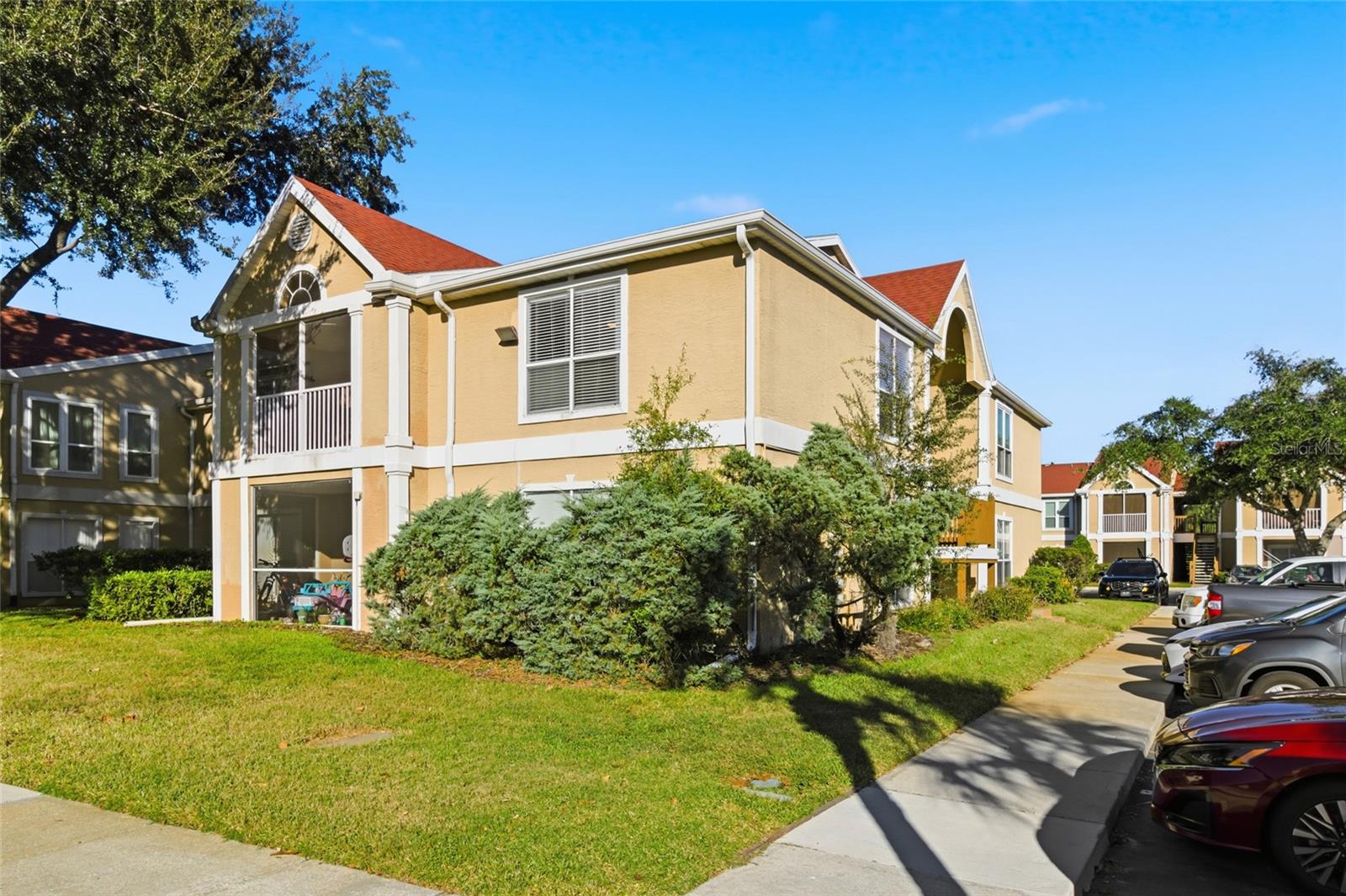 THE HIGHLANDS AT HUNTERS GREE - Residential