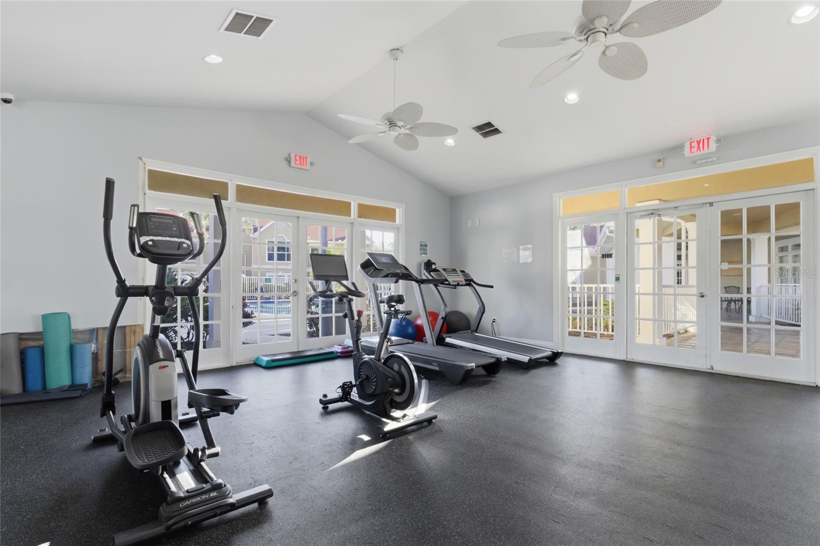 THE HIGHLANDS AT HUNTERS GREE - Residential