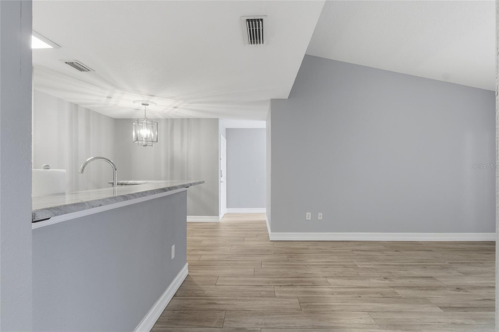 THE HIGHLANDS AT HUNTERS GREE - Residential