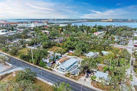 613 6TH AVENUE E BRADENTON FL 34208