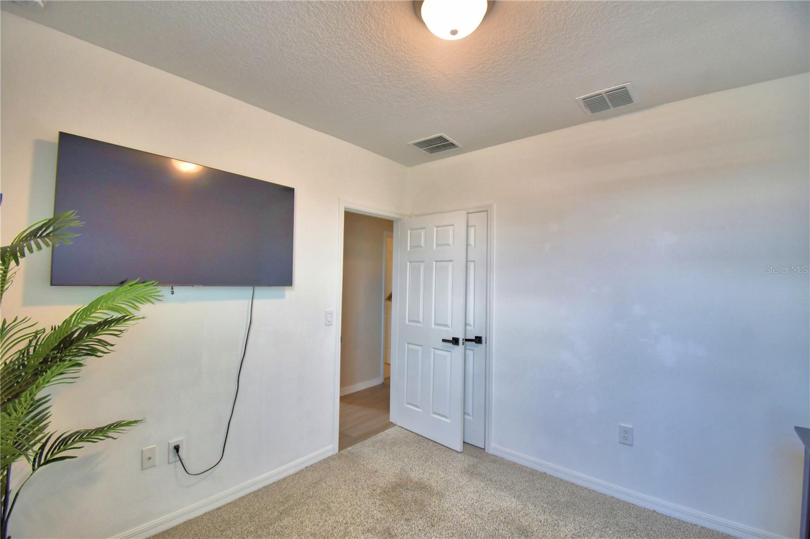 LAKE DEER ESTATES - Residential