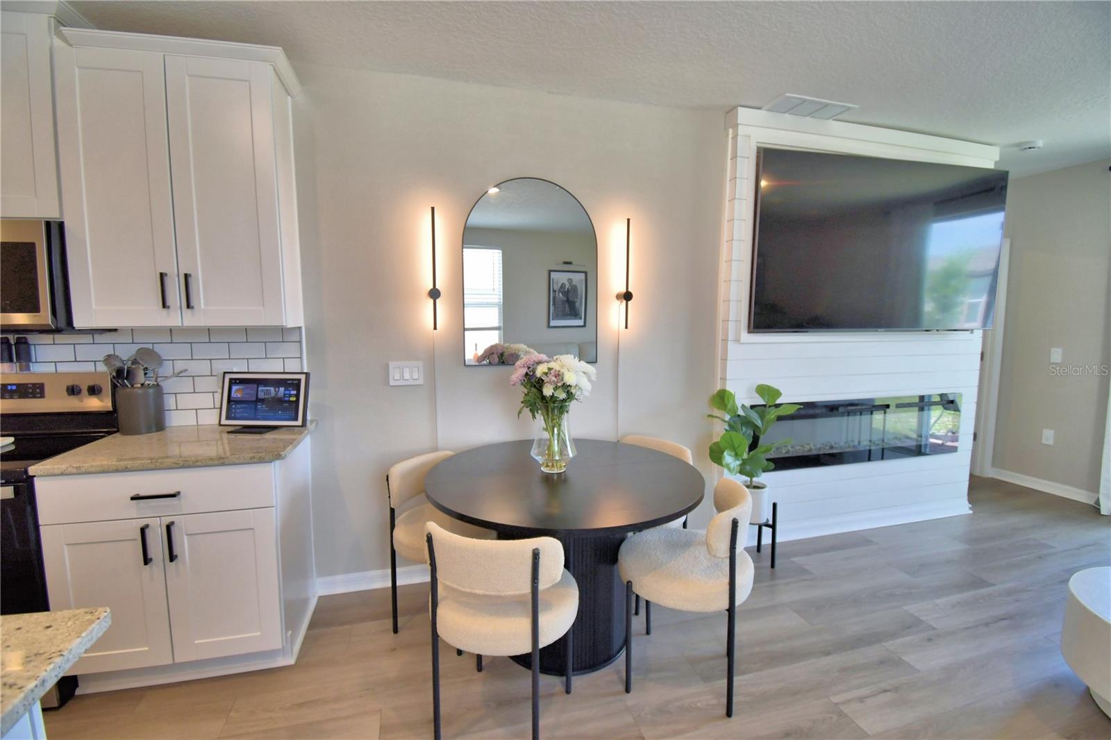 LAKE DEER ESTATES - Residential