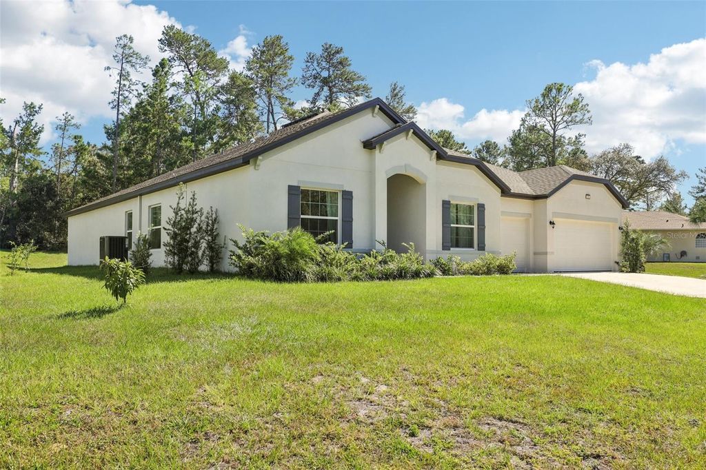 Photo of 3 Floribunda Court, Homosassa, FL 34446 (MLS # OM711480)