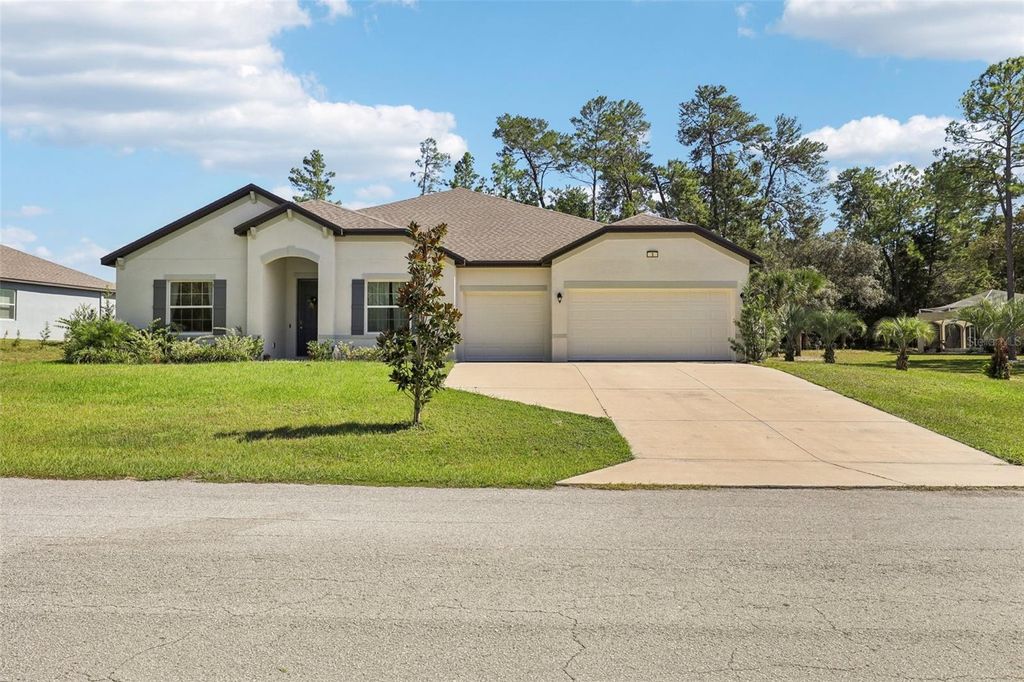 Photo of 3 Floribunda Court, Homosassa, FL 34446 (MLS # OM711480)