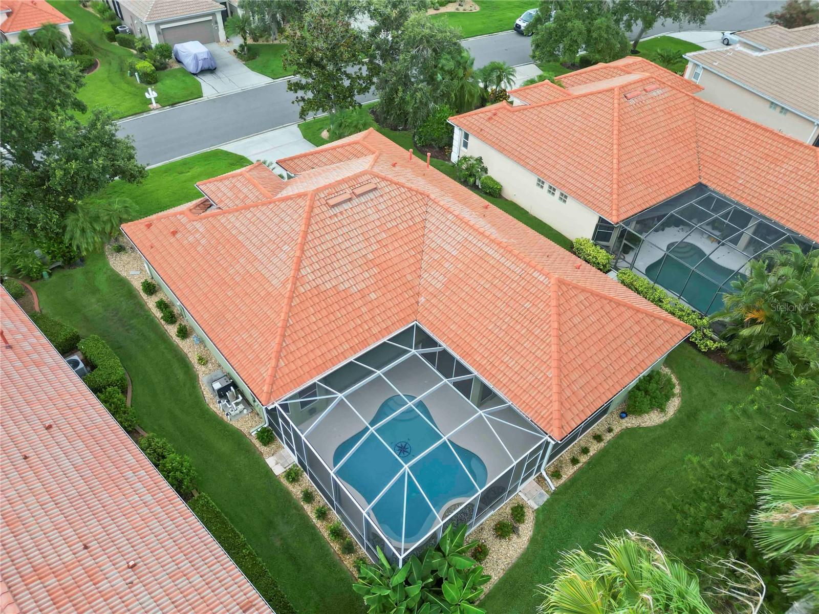 6619 PINEFEATHER COURT