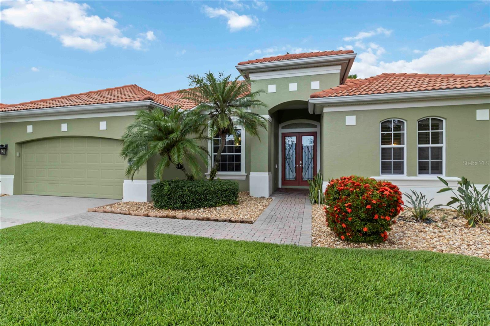 TAILFEATHER WAY AT TARA - Residential