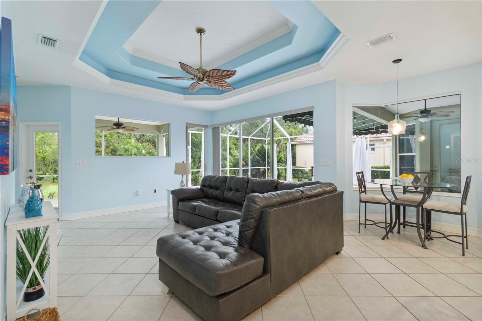 TAILFEATHER WAY AT TARA - Residential