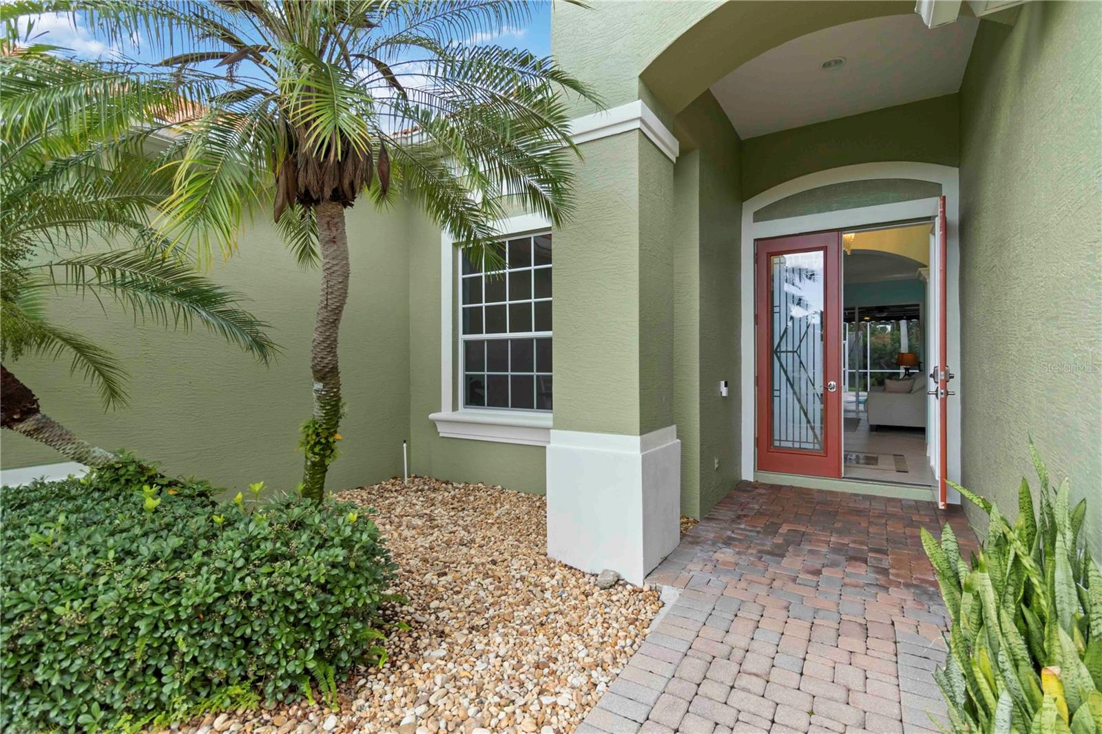 TAILFEATHER WAY AT TARA - Residential