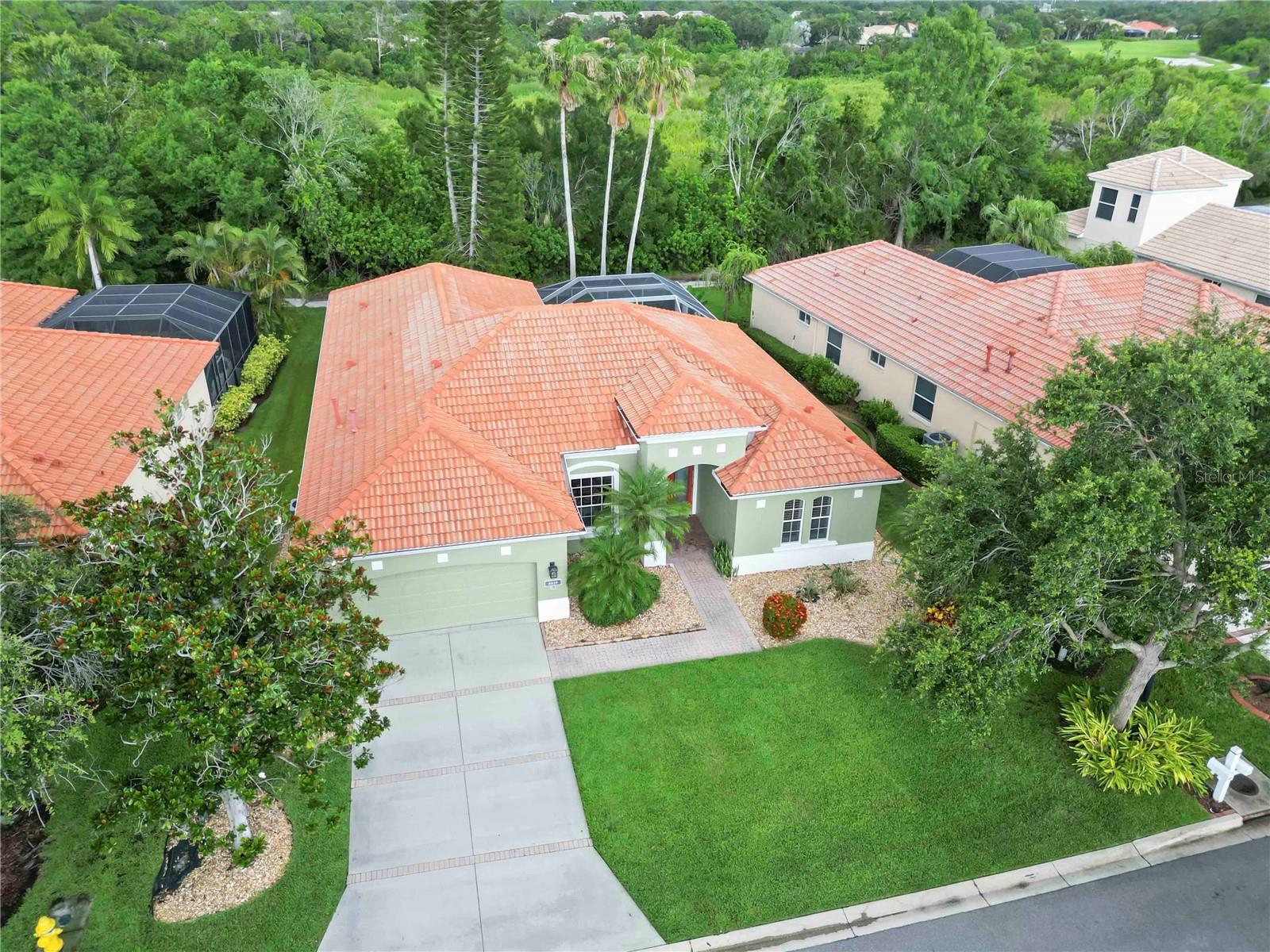 TAILFEATHER WAY AT TARA - Residential