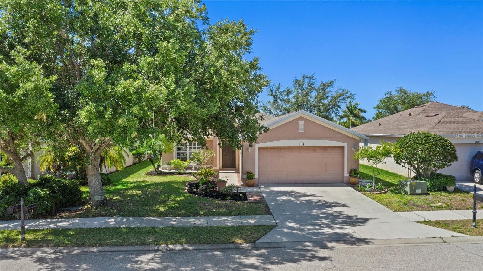 5194 LAYTON DRIVE