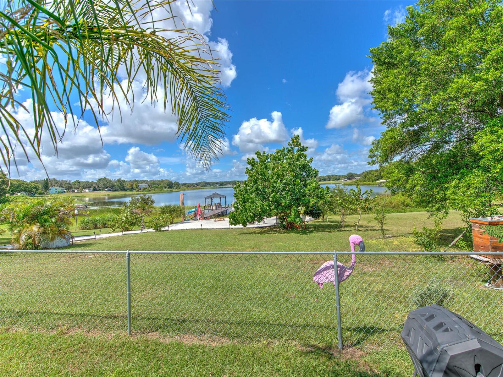 DEESON MANOR - Residential