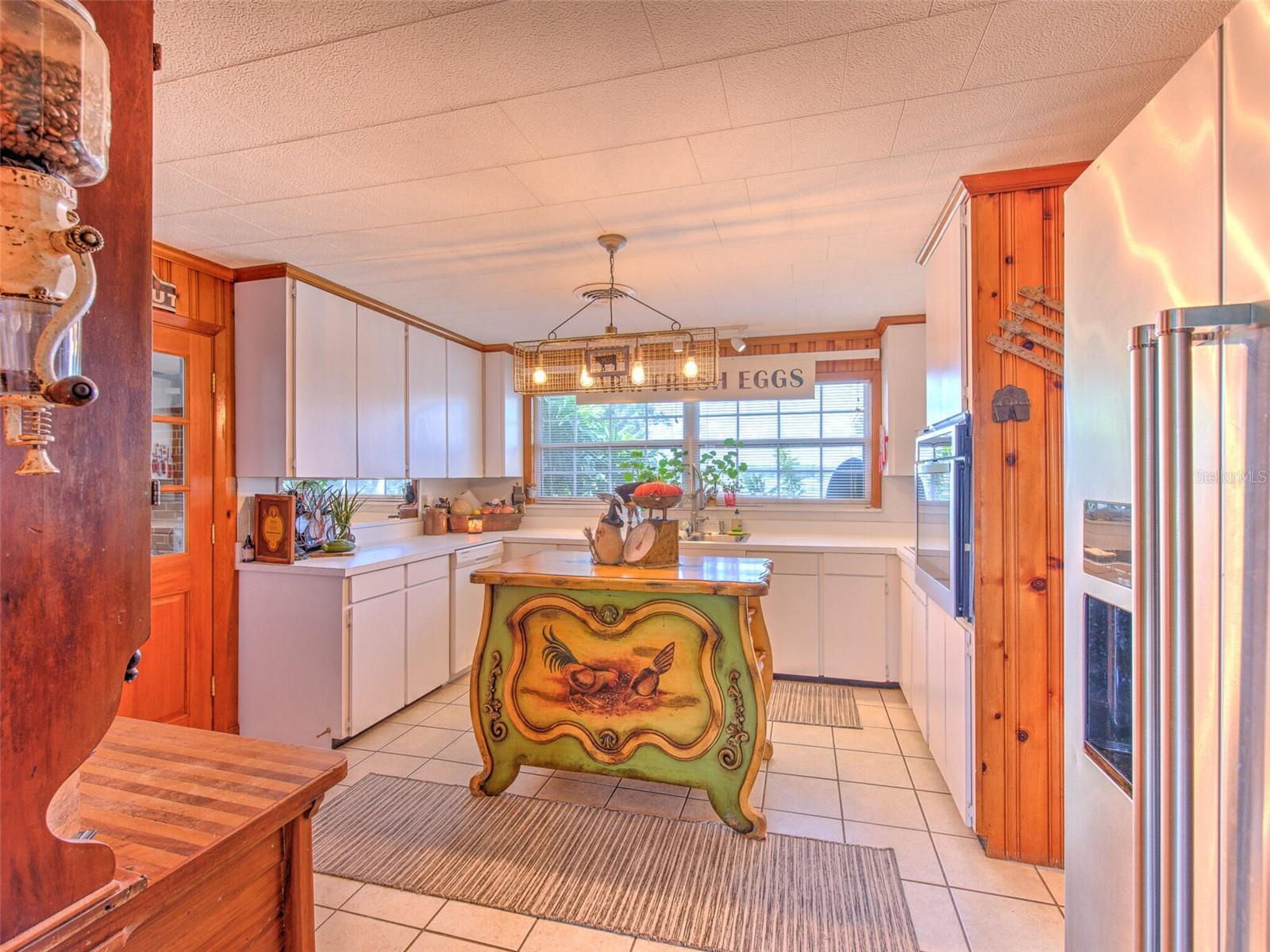 DEESON MANOR - Residential