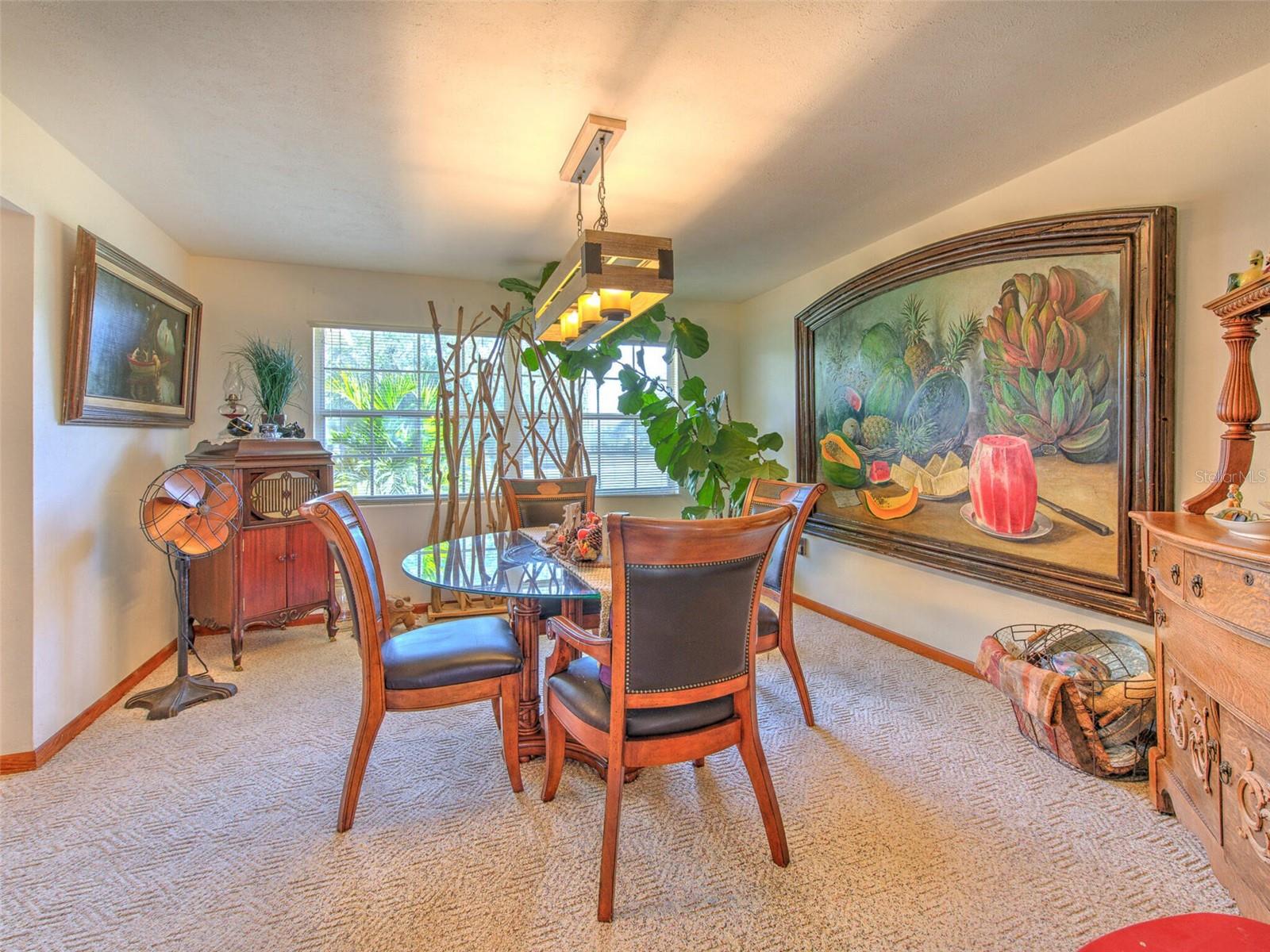 DEESON MANOR - Residential