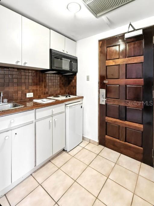 FAIRWAY COURTS - Residential