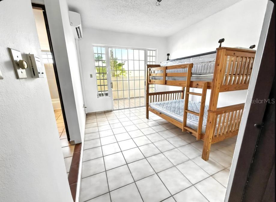 FAIRWAY COURTS - Residential