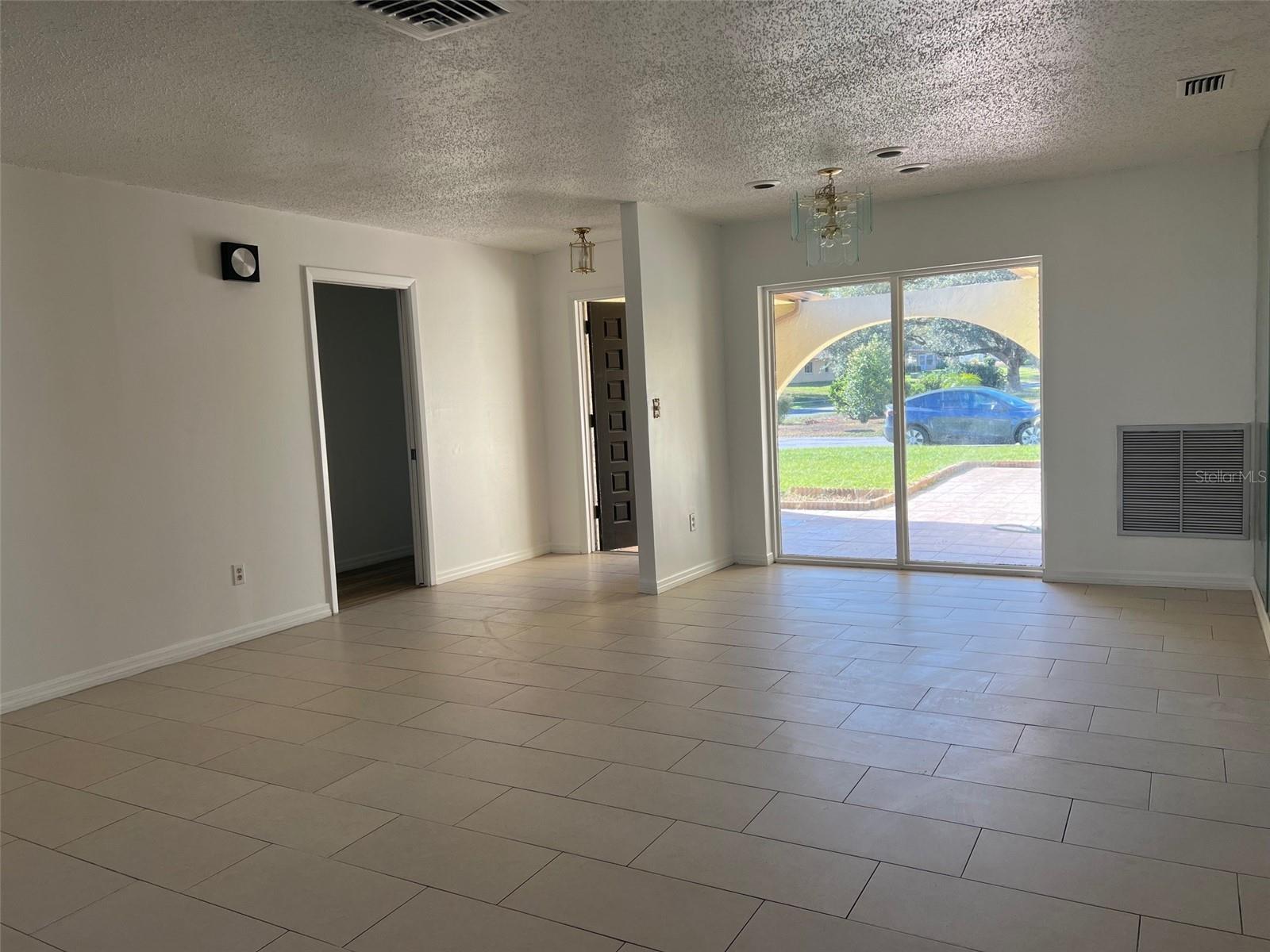 SAN CLEMENTE VILLAGE - Residential