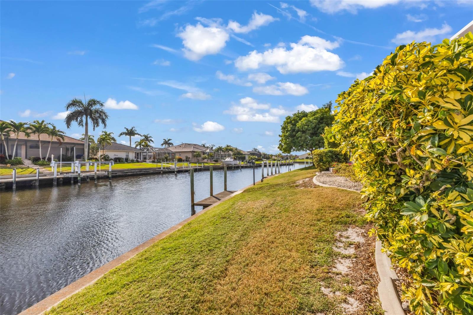 PUNTA GORDA ISLES SEC 14 - Residential