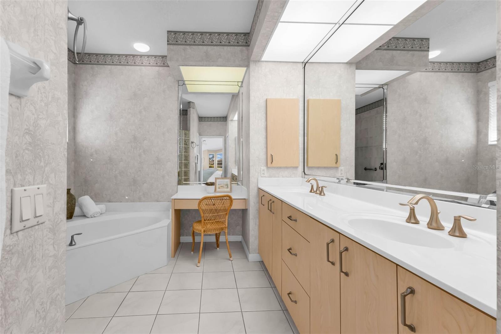 PUNTA GORDA ISLES SEC 14 - Residential