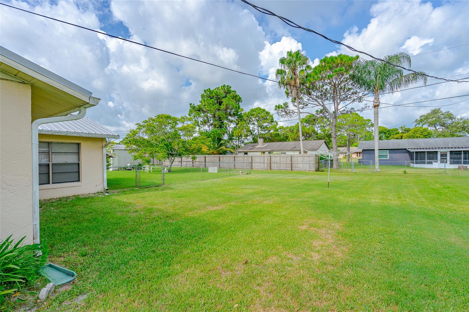 Florida Shores 01 - Residential