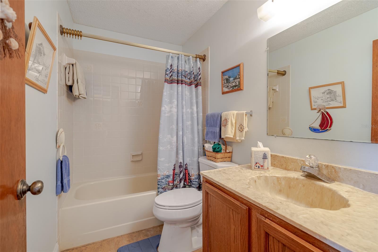 Florida Shores 01 - Residential