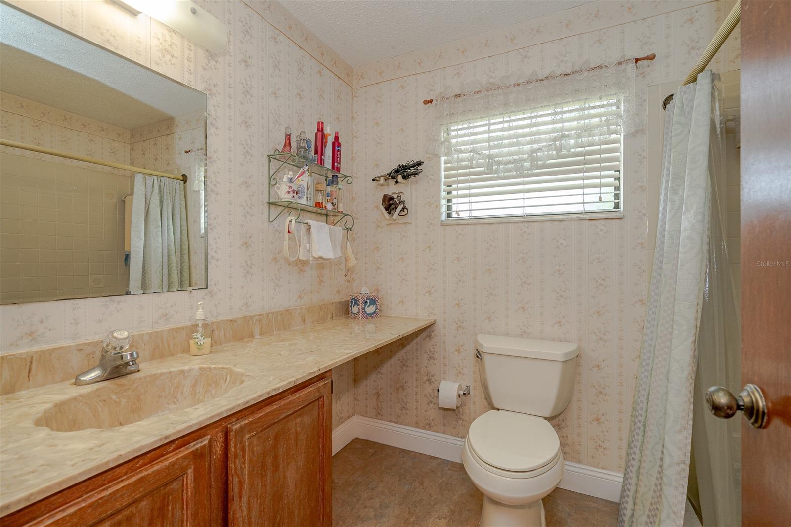 Florida Shores 01 - Residential