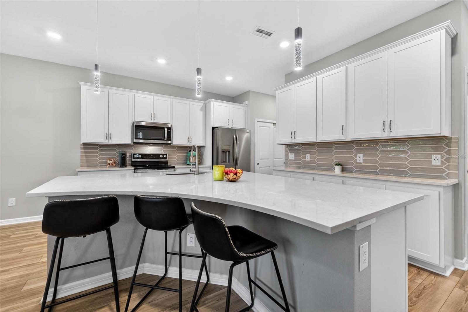 SHORELINE REP - Residential